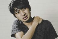 Tensão muscular persistente pode ser proteção do corpo, não apenas rigidez