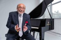 Eddie Palmieri, pianista e compositor de jazz latino, morre aos 88 anos