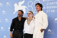 "Frankenstein" recebe maior ovação no Festival de Veneza até agora
