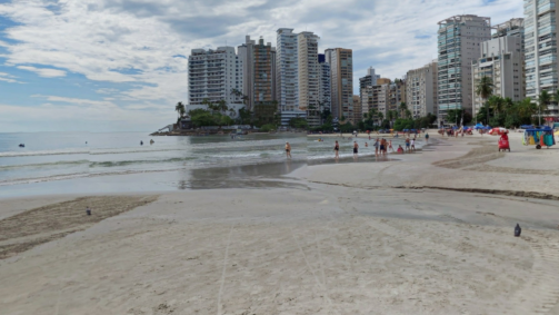 Assalto ocorreu na Praia das Asturias, em Guarujá, no litoral de São Paulo
