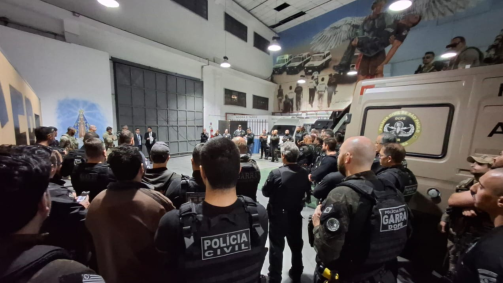 São cumpridos 22 mandados de busca e apreensão e outros sete de prisão na capital paulista, em São José dos Campos e em Ibiúna