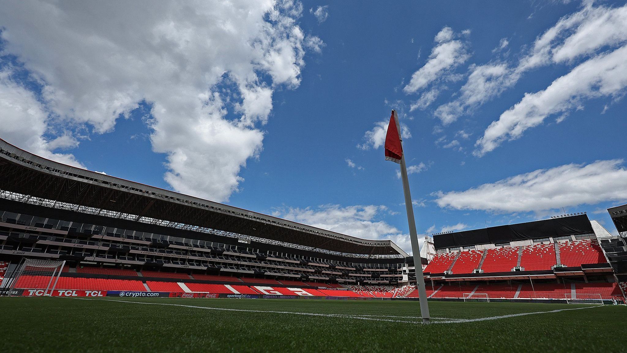 Estádio Rodrigo Paz Delgado, casa da LDU