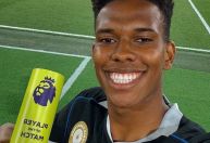 Melhor em campo, Estêvão impressiona em estreia como titular no Chelsea