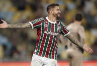 Fluminense derrota o Grêmio e volta a vencer no Brasileirão