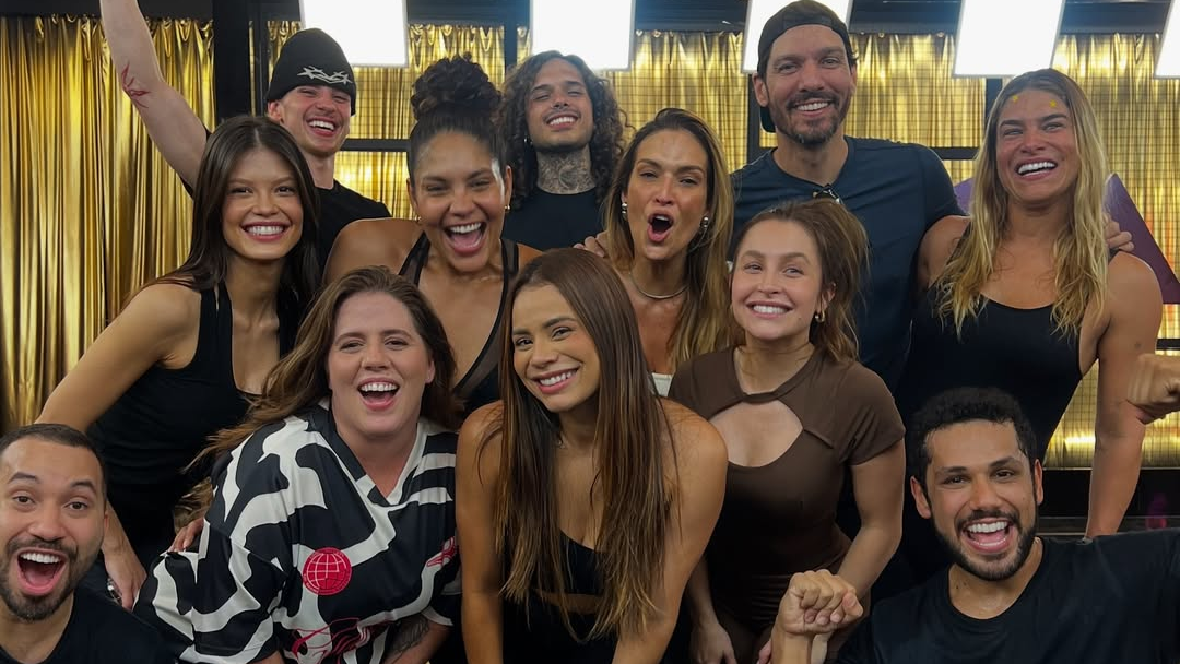 Entre os ex-participantes do "Dança dos Famosos"estão Carla Diaz, Vitória Strada, Tati Machado, Priscila Fantin, Gil do Vigor, Vitão, Juliano Floss e Lexa