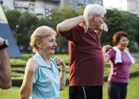 Esporte ajuda a aliviar sintomas de Parkinson e Alzheimer, diz especialista