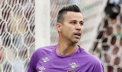 Fluminense prepara homenagens para Fábio, que deve entrar no Guinness Book