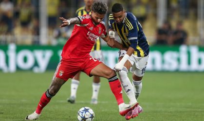 Champions: com um a menos, Benfica segura Fenerbahçe em jogo de ida