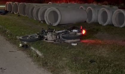 Imagem de destaque do post: PR: motociclista invade marcha estudantil da PM e atropela oito alunos