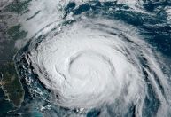Cientistas alertam que furacões têm se intensificado mais rápido