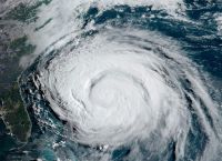 Cientistas alertam que furacões têm se intensificado mais rápido