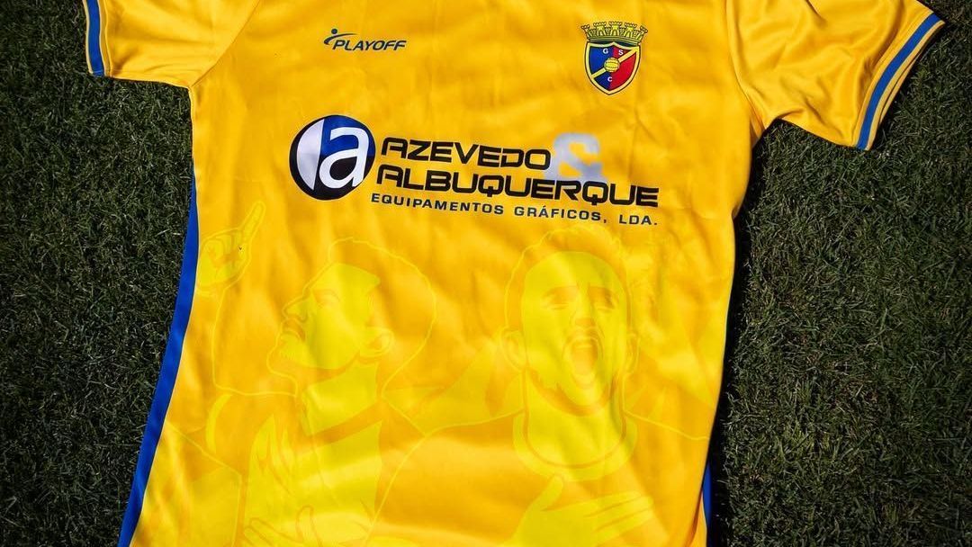 Nova camisa do Gondomar SC em homenagem a Diogo Jota e seu irmão, André Silva