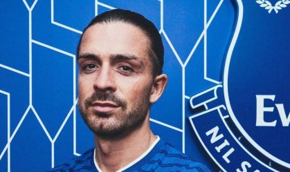 Everton anuncia contratação de Jack Grealish por empréstimo