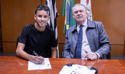 Corinthians anuncia aditivo em contrato de joia da base