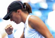 Iga Swiatek sofre, mas vence Lamens e avança no US Open
