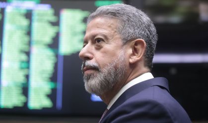 Análise: Crise devolve a Lira papel de negociador
