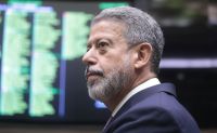 Composição final de CPMI do INSS empodera Arhur Lira