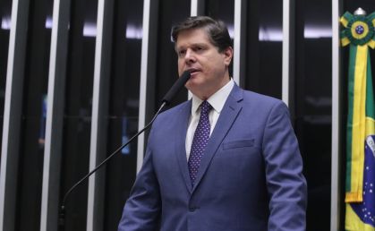 Deputado federal Baleia Rossi (MDB-SP) durante sessão deliberativa no Plenário da Câmara dos Deputados, em 15 de julho de 2025