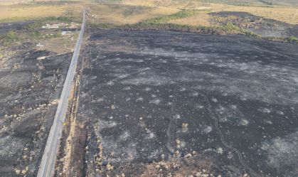 Incêndio atinge mais de 820 hectares na Chapada dos Veadeiros (GO)