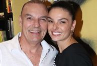 Isis Valverde relembra fala do pai antes dele morrer: "A pessoa sente"