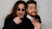 Jack Osbourne resgata registros de infância em homenagem ao pai, Ozzy