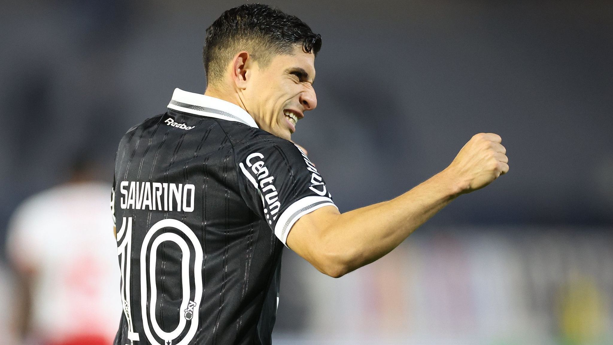 Jefferson Savarino, meia do Botafogo