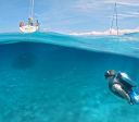 Mochila de US$ 30 mil permite mergulho abaixo da superfície do oceano