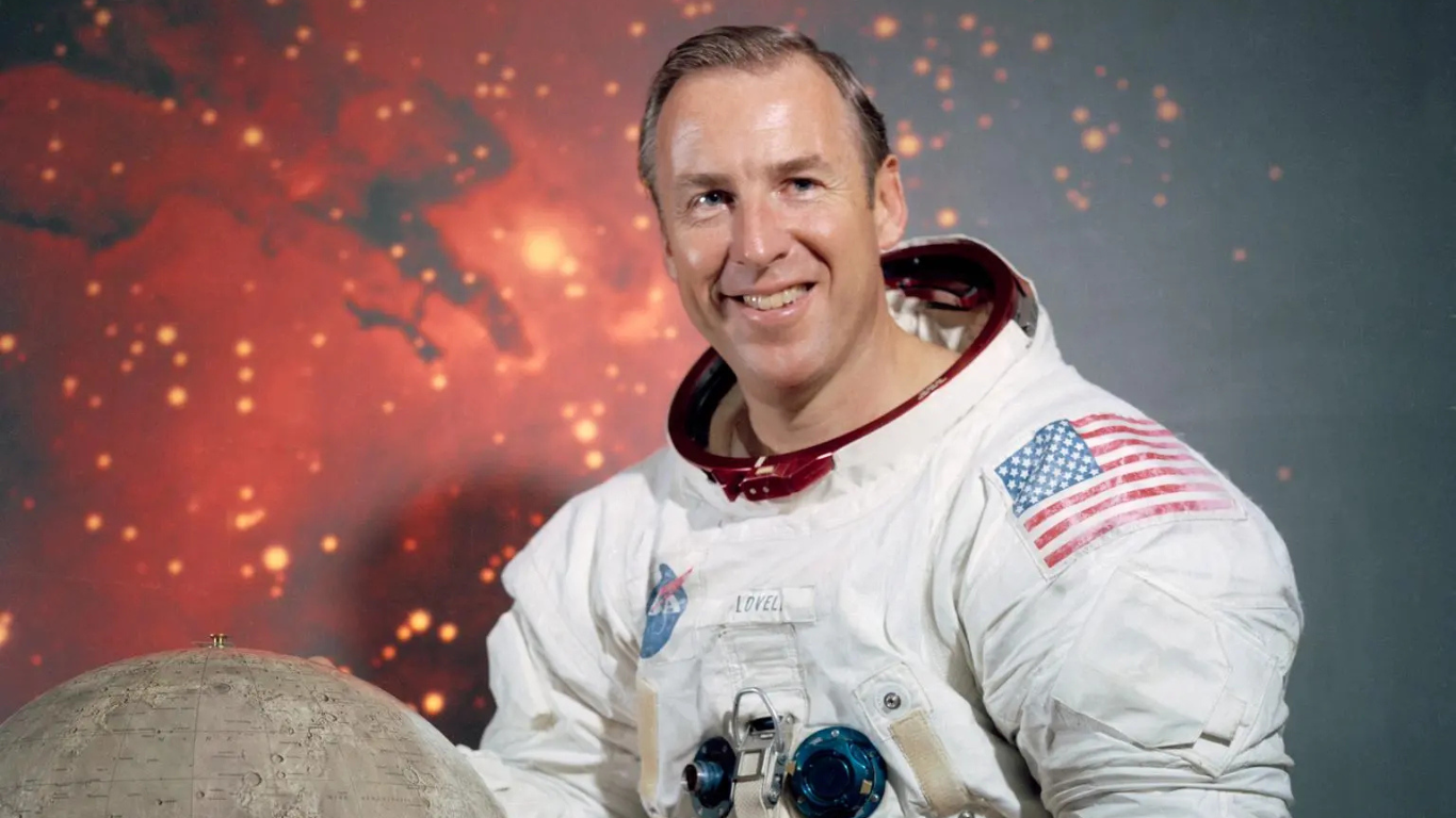 jim lovell nasa
