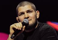 Lenda do UFC detona Floyd Mayweather e revela porque recusou luta