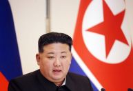 Kim Jong Un elogia militares que lutam contra a Ucrânia: "Heróis"