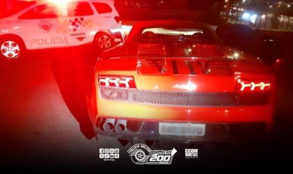 Ex-piloto de Fórmula 1 é preso em São Paulo por receptação de carro de luxo