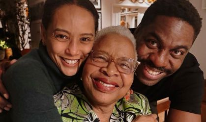 Taís Araújo e Lázaro Ramos recebem viúva de Nelson Mandela em casa