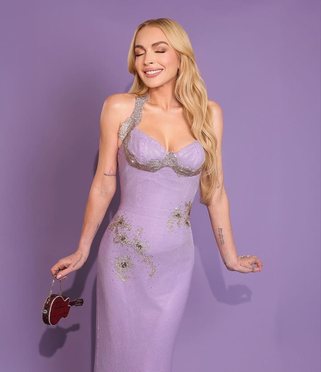 Lindsay Lohan na divulgação de novo filme em Londres • Instagram/Lindsay Lohan