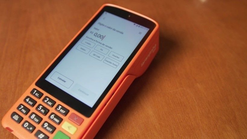 Laranjinha, maquinha de cartão de débito e crédito do Itaú