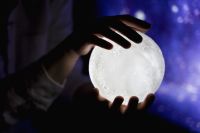 Lua Cheia em Aquário: veja os melhores rituais para cada signo