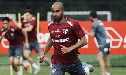 São Paulo confirma o retorno de Lucas Moura para jogo contra o Vitória