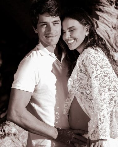 Mariana Rios e Juca Diniz estão à espera do primeiro filho • Instagram/Mariana Rios