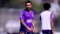 Osmar garante permanência de Memphis no Corinthians: "Ele está feliz"
