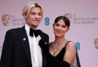 Após adoção, fonte revela que Millie Bobby Brown sempre quis ser mãe cedo