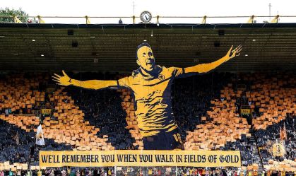 Wolverhampton homenageia Diogo Jota em mosaico na estreia da Premier League
