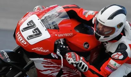 Moto especial utilizada por Schumacher é leiloada por quase R$ 500 mil