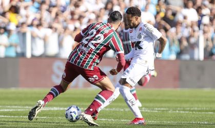 Neymar dispara contra arbitragem após Santos x Fluminense: "Toda vez isso"