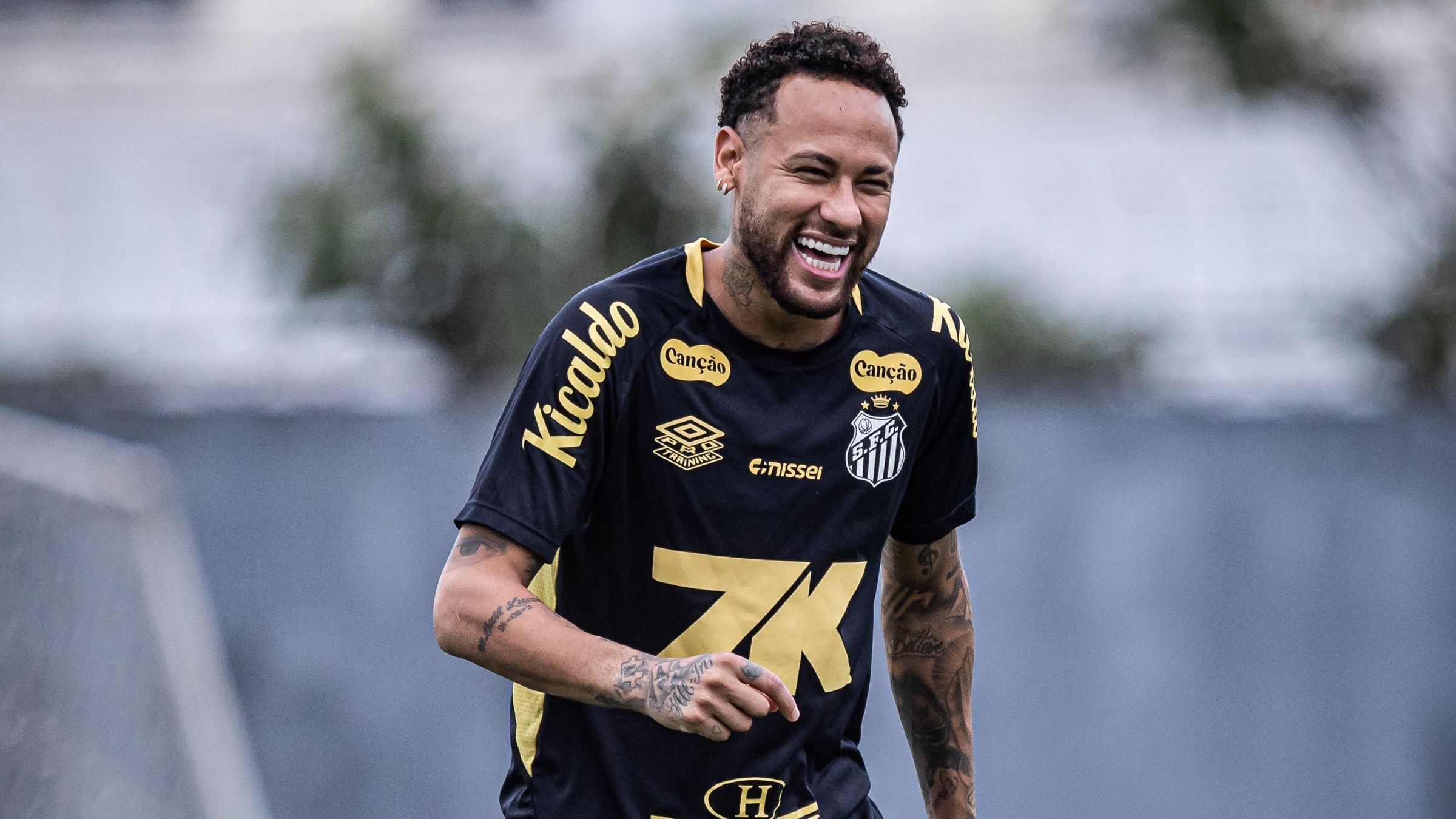 Neymar em treino do Santos