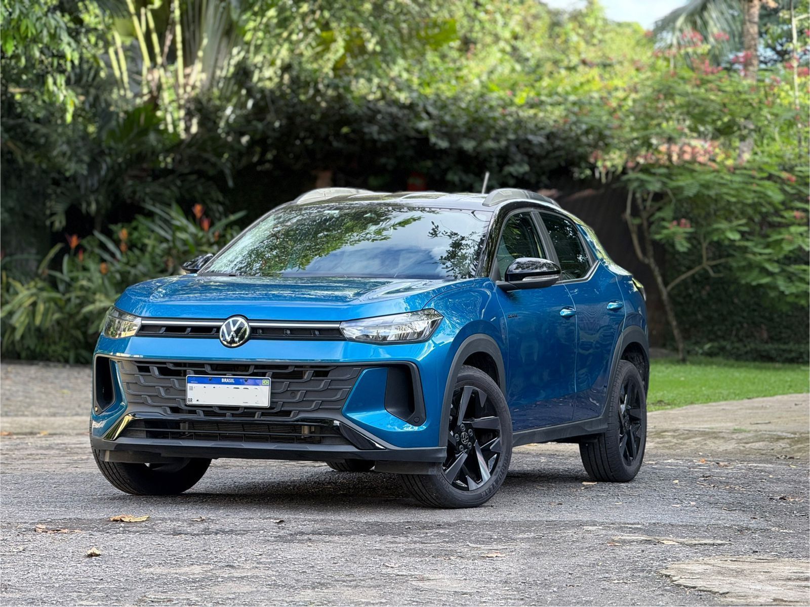 Novo Volkswagen Tera com pacote Outfit e série especial The Town • Rodrigo Barros/CNN