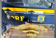 "Montanha de barras de ouro" é encontrada dentro de carro de família em RR