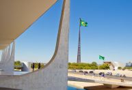 Governo evita críticas diretas à megaoperação e oposição busca protagonismo