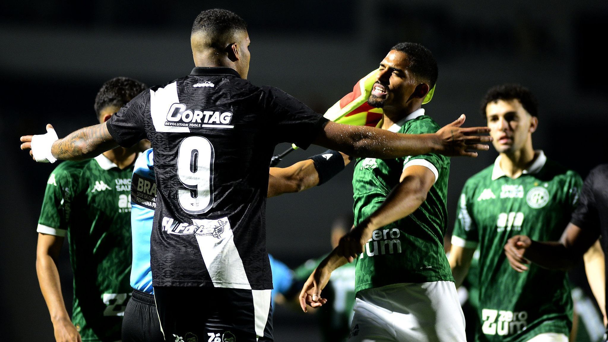 Ponte Preta e Guarani empataram por 1 a 1, na Série C