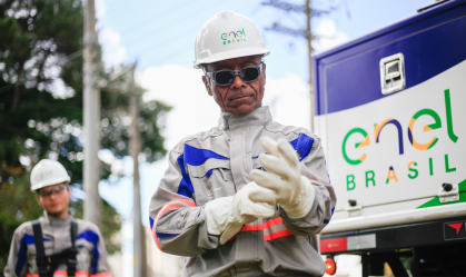 Redes elétricas ganham reforço e atendimento acelera