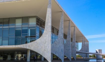 Além de MP, governo busca acordos e diversificação para enfrentar tarifaço