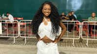 Lorena Raissa, rainha de bateria da Beija-Flor, dá à luz 1º filho